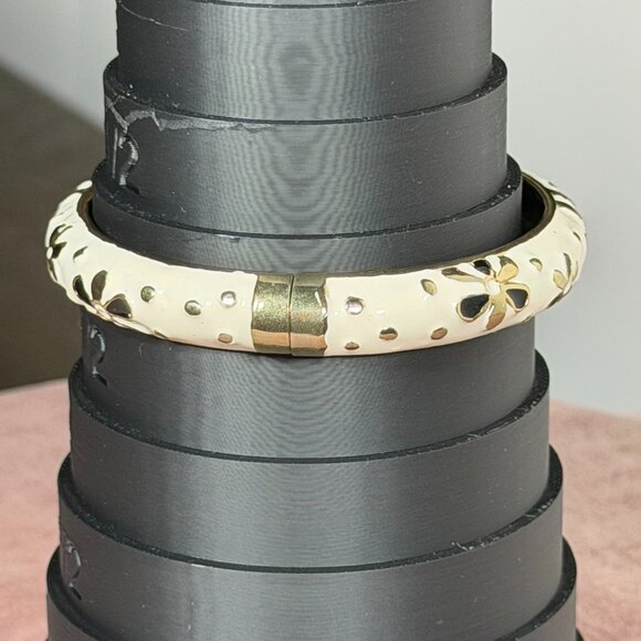 White, Gold & Black Enamel Cloisonné Flower Bangle Bracelet - Picture 2 of 9